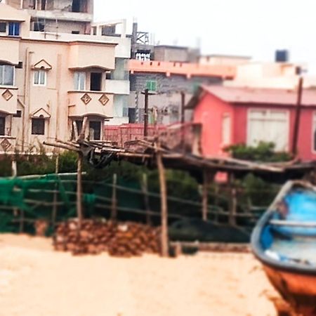 Ln Beach Homestay Puri Kültér fotó